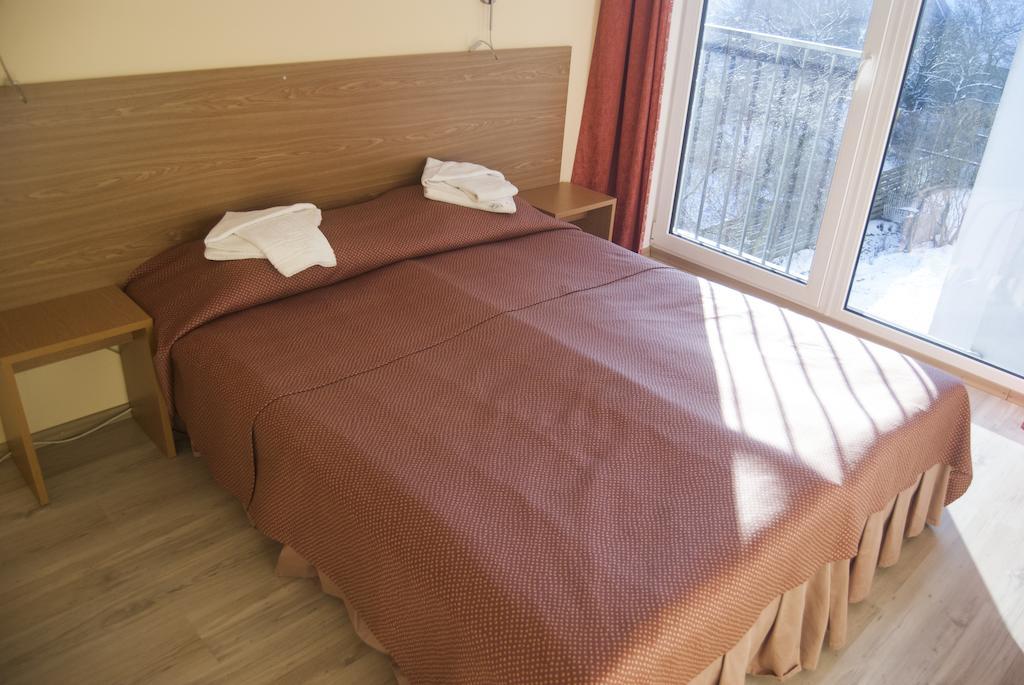 Carolina Hotel بارنو المظهر الخارجي الصورة