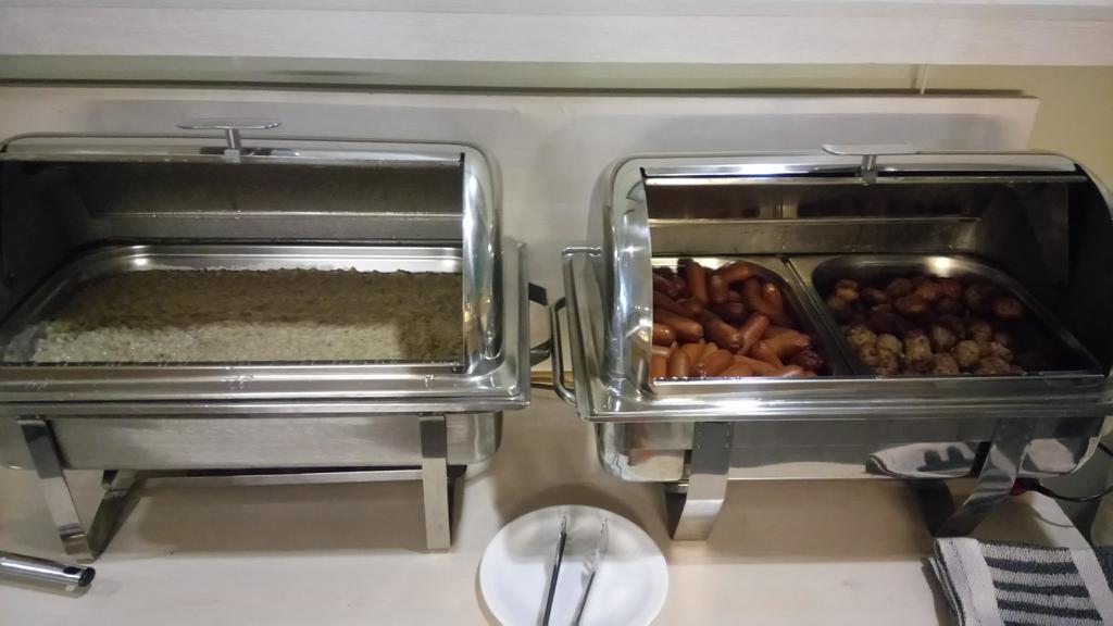 Carolina Hotel بارنو المظهر الخارجي الصورة